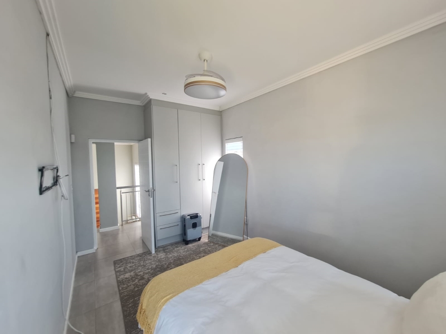 4 Bedroom Property for Sale in Kidds Beach Eastern Cape